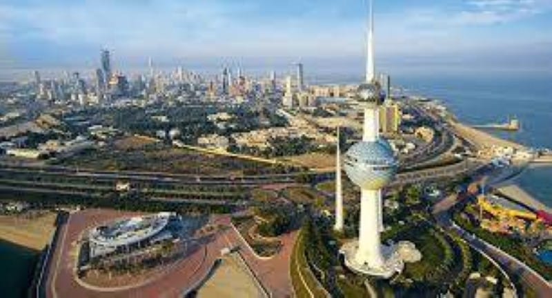 الكويت تتوقع عجزًا تراكميًّا بأكثر من 55 مليار دينار