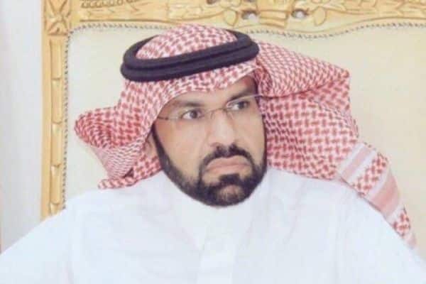 نجاة مدير تعليم عفيف بعد انقلاب سيارته