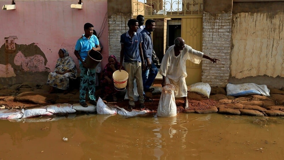 مقتل 86 شخصًا وتدمير 18 ألف منزل بفيضانات غير مسبوقة بالسودان