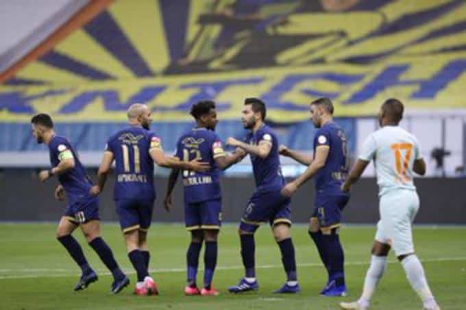 ماذا يحتاج النصر لتجديد حظوظه في المنافسة على الدوري ؟