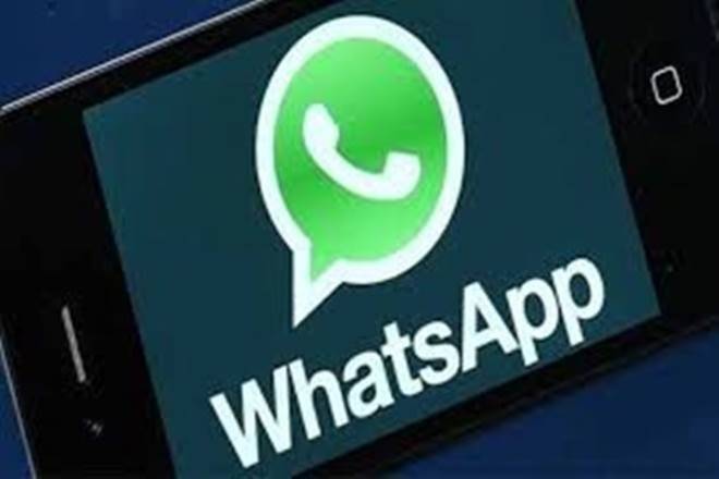 WhatsApp يطور ميزة خلفية لكل محادثة