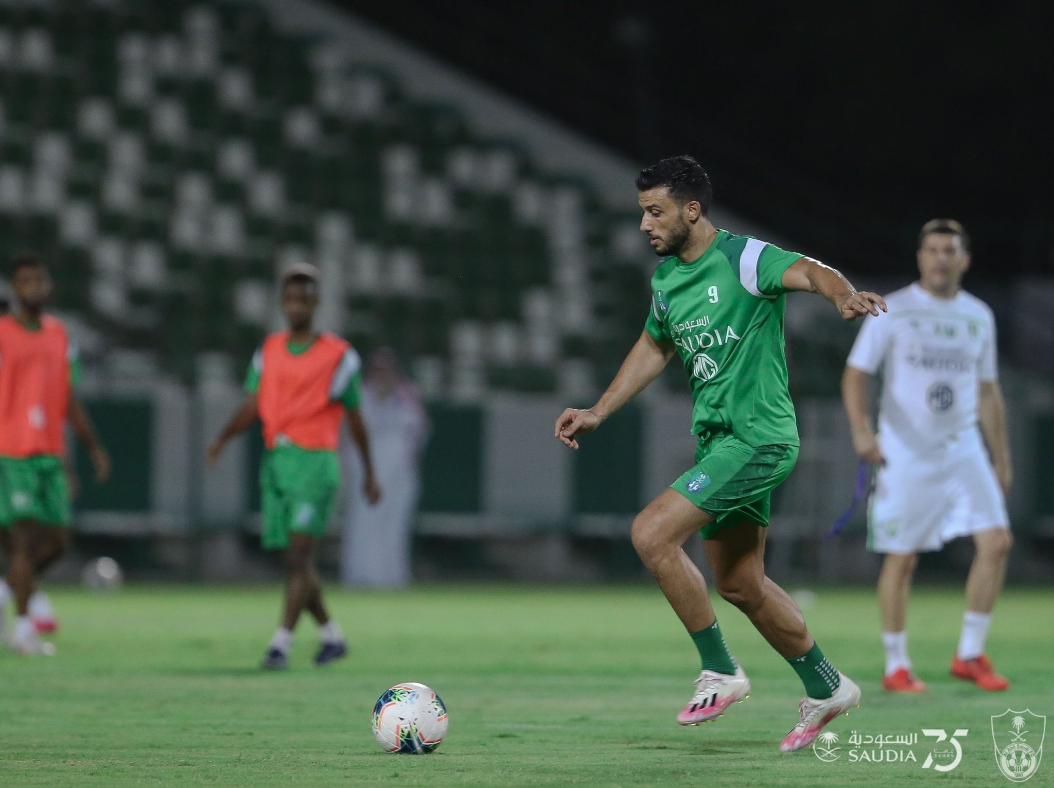 تشكيلة مباراة الأهلي ضد الحزم في دوري محمد بن سلمان