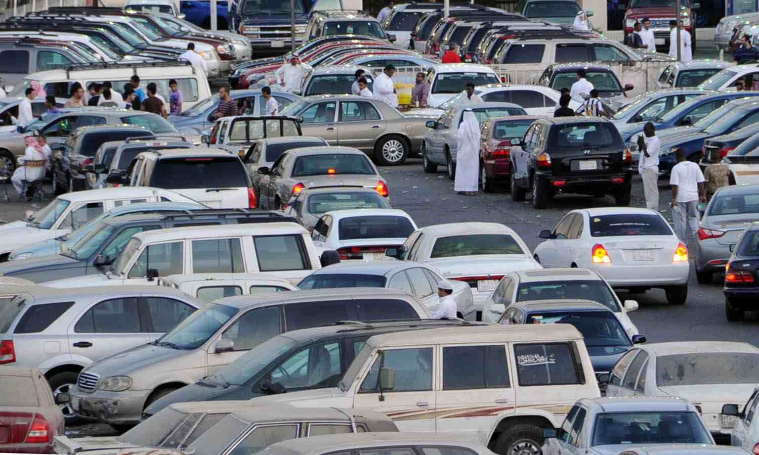 أسباب ركود سوق السيارات المستعملة في الدمام