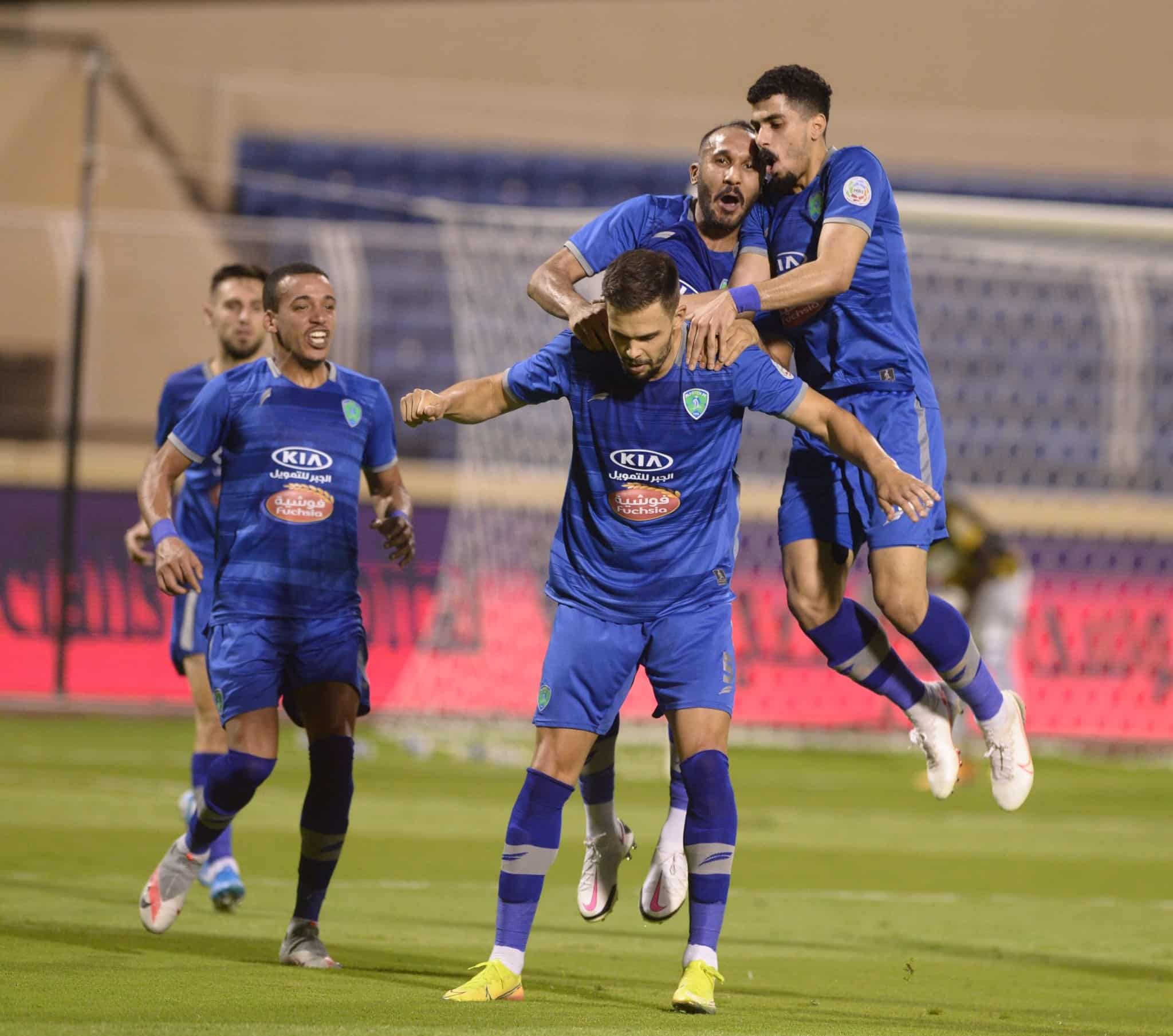 دوري محمد بن سلمان.. الفتح يتقدم على الاتحاد بالشوط الأول