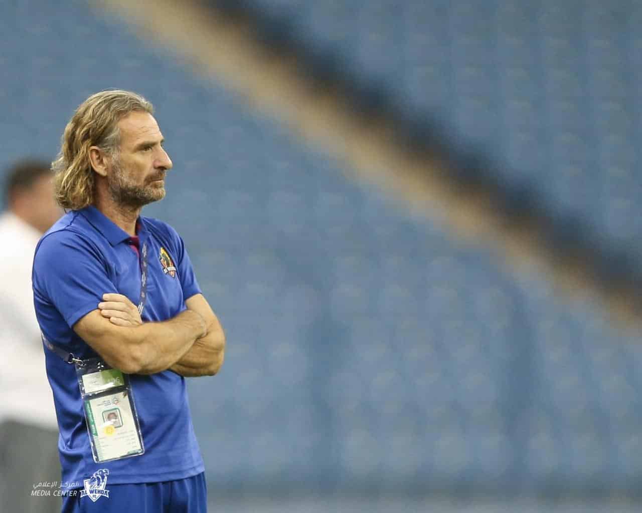 الوحدة يتعاقد رسميًّا مع كارينيو