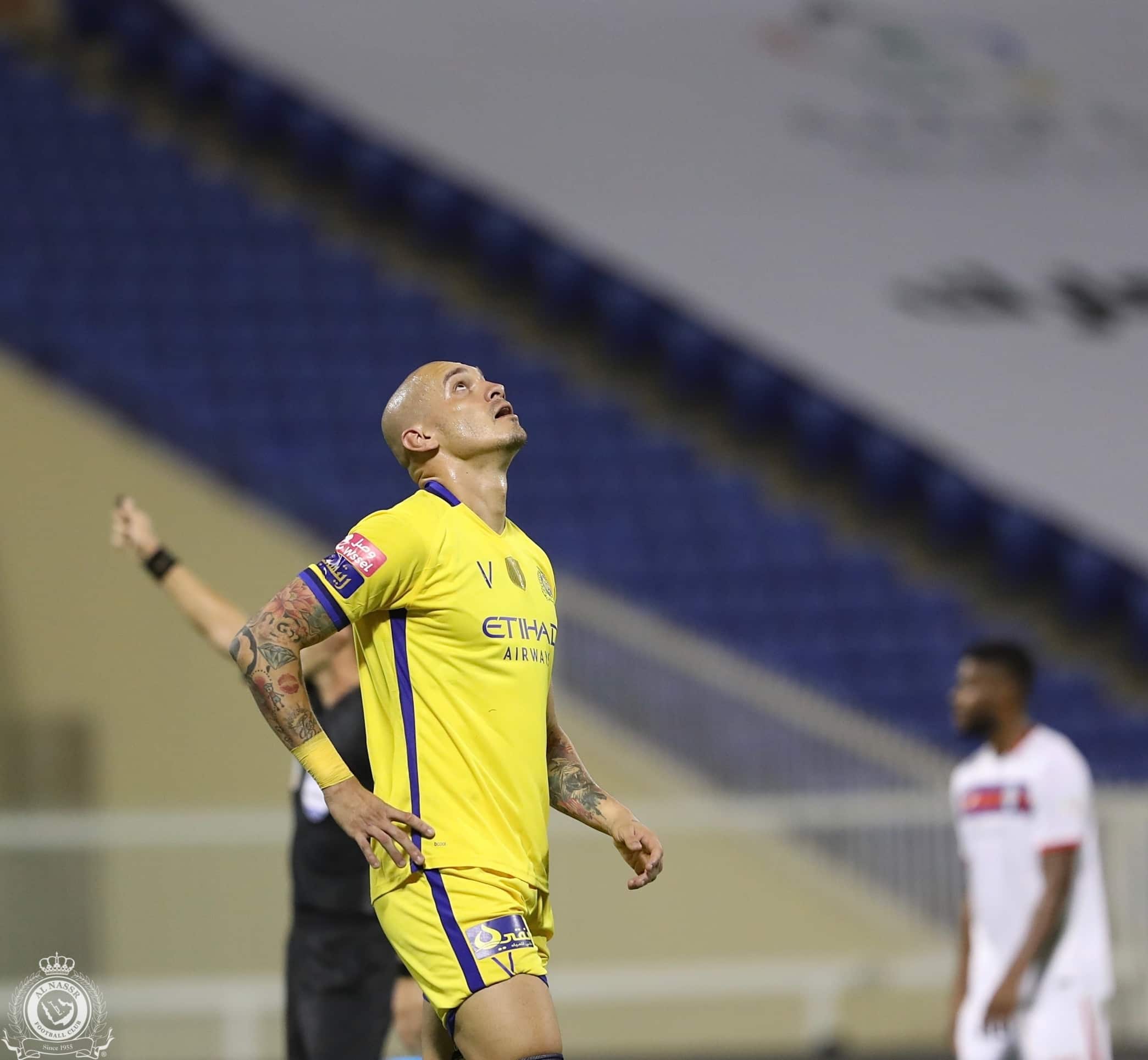 استبعاد مايكون من مباراة الأهلي ضد النصر