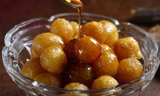 طريقة عمل الزلابيه في البيت زي المحلات