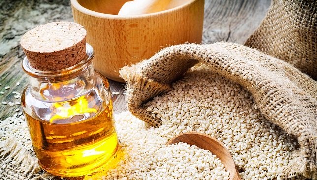 فوائد زيت السمسم للكحة والتخلص من السعال والبلغم
