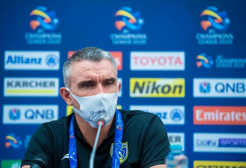التعاون يرصد 1.4 مليون يورو لضم فرجاني ساسي 4 مدرب نادي التعاون كارتيرون