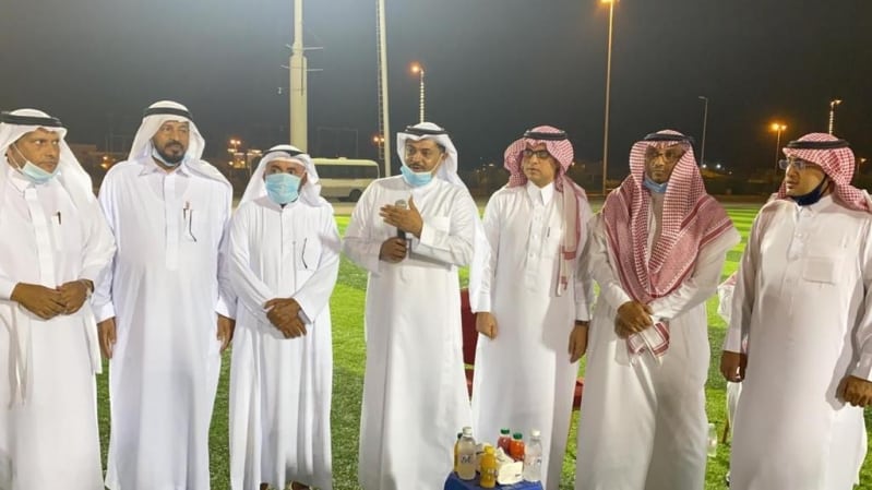 الغرفة التجارية بمحايل تدعم نادي الشهيد بـ50 ألف ريال صحيفة المواطن الغرفة التجارية بمحايل تدعم نادي الشهيد بـ50 ألف ريال صحيفة المواطن
