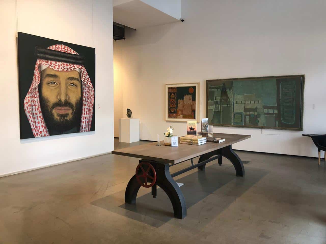 الأميرة مضاوي تدشن معرض الفن بالوطن بمشاركة 50 فنانًا
