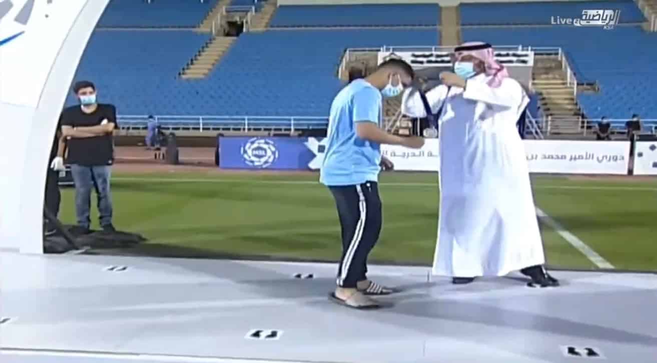 شاهد.. المسحل يتوج الباطن بلقب دوري الدرجة الأولى