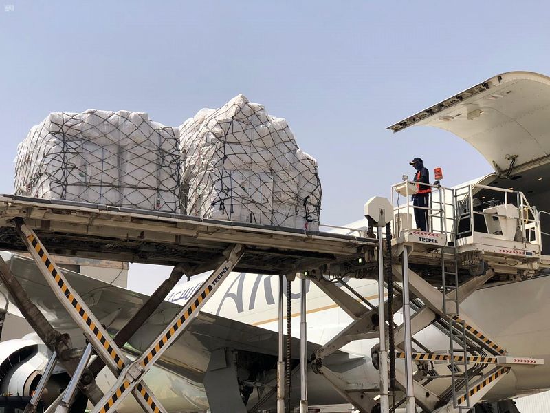 ثاني طائرات الجسر الجوي السعودي تصل السودان