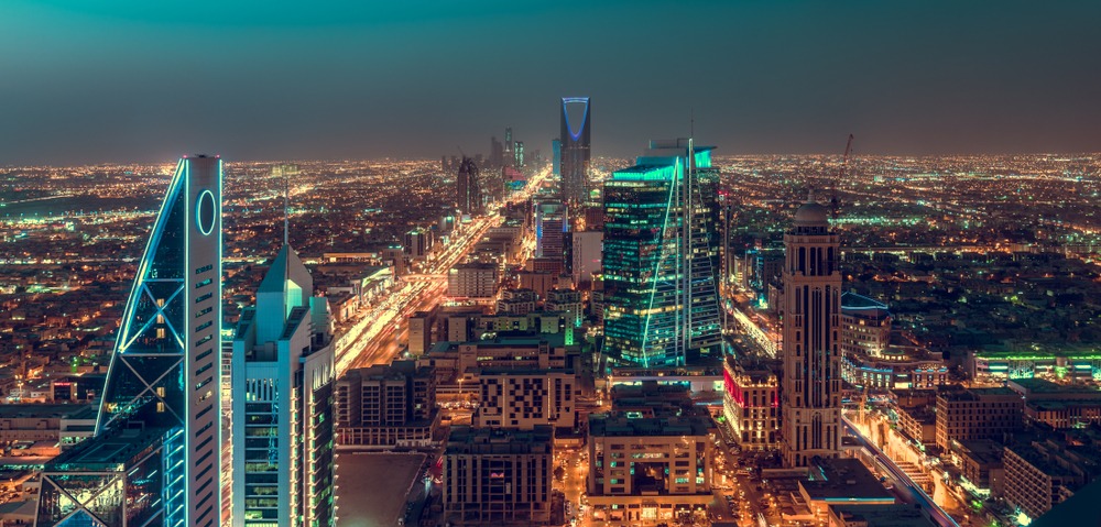 توقعات إيجابية لـ النقد الدولي: السعودية تتجاوز المخاطر ونمو للناتج المحلي