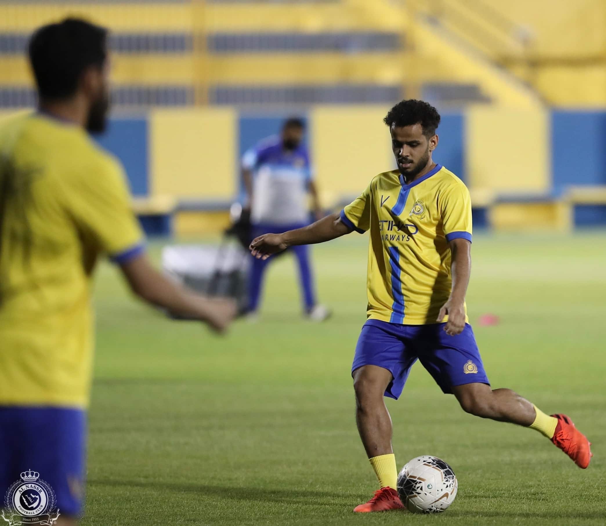 عبدالفتاح عسيري يبدأ مشواره مع النصر