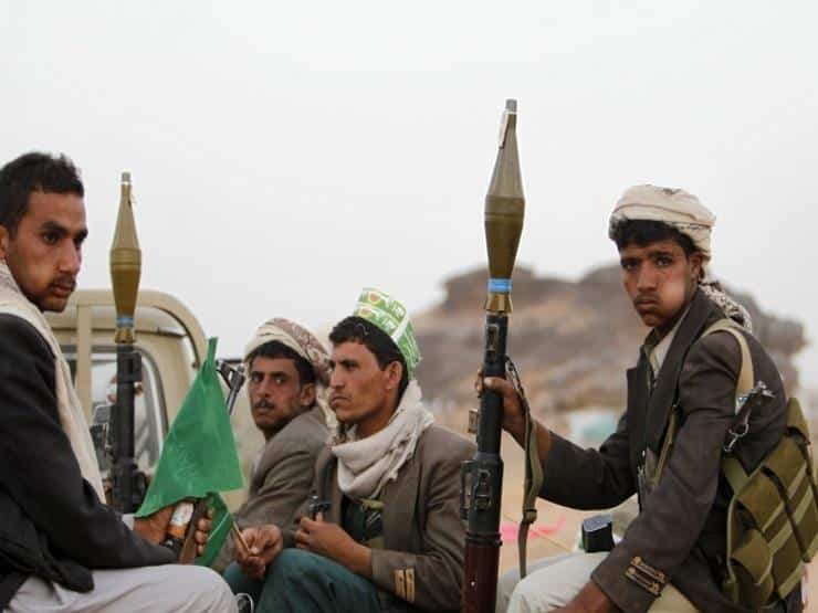 الإرياني: خبراء حزب الله وإيران يديرون عمليات تضليل إعلامي لصالح الحوثيين