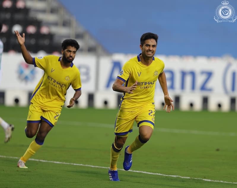 مارتينيز لاعب النصر