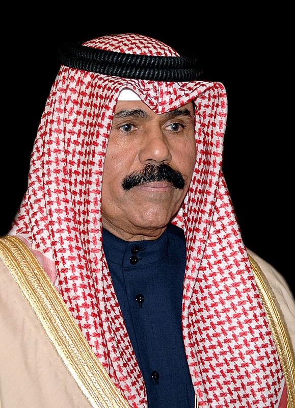 نواف الأحمد الصباح يقسم أمام مجلس الأمة الـ11 صباحًا