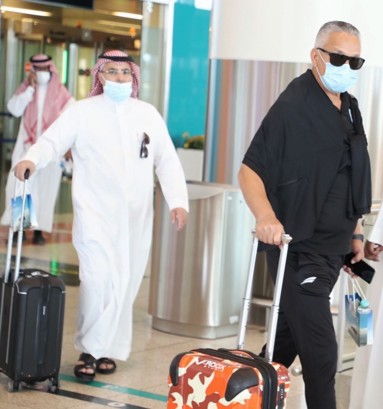 أبها في الرياض استعدادًا لمواجهة الشباب 2 أبها