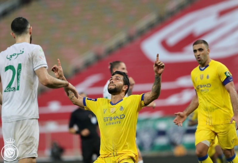 مارتينيز يقود النصر إلى نهائي كأس الملك 4 بيتروس
