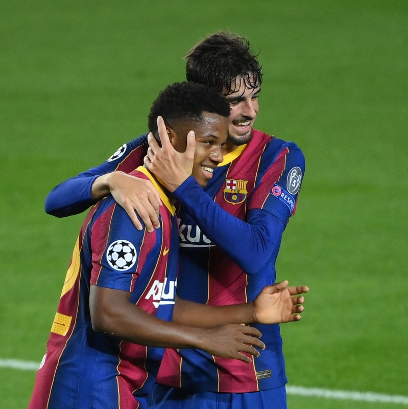دوري أبطال أوروبا.. 6 انتصارات وتعادلان 5 برشلونة