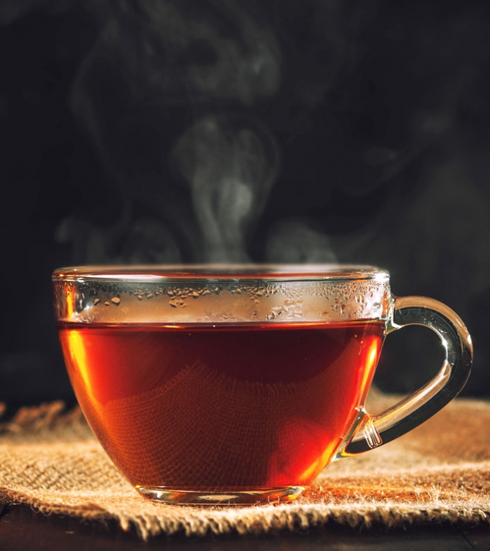 4 فوائد مفاجئة لتناول الشاي الأسود أبرزها الإبطاء من الشيخوخة