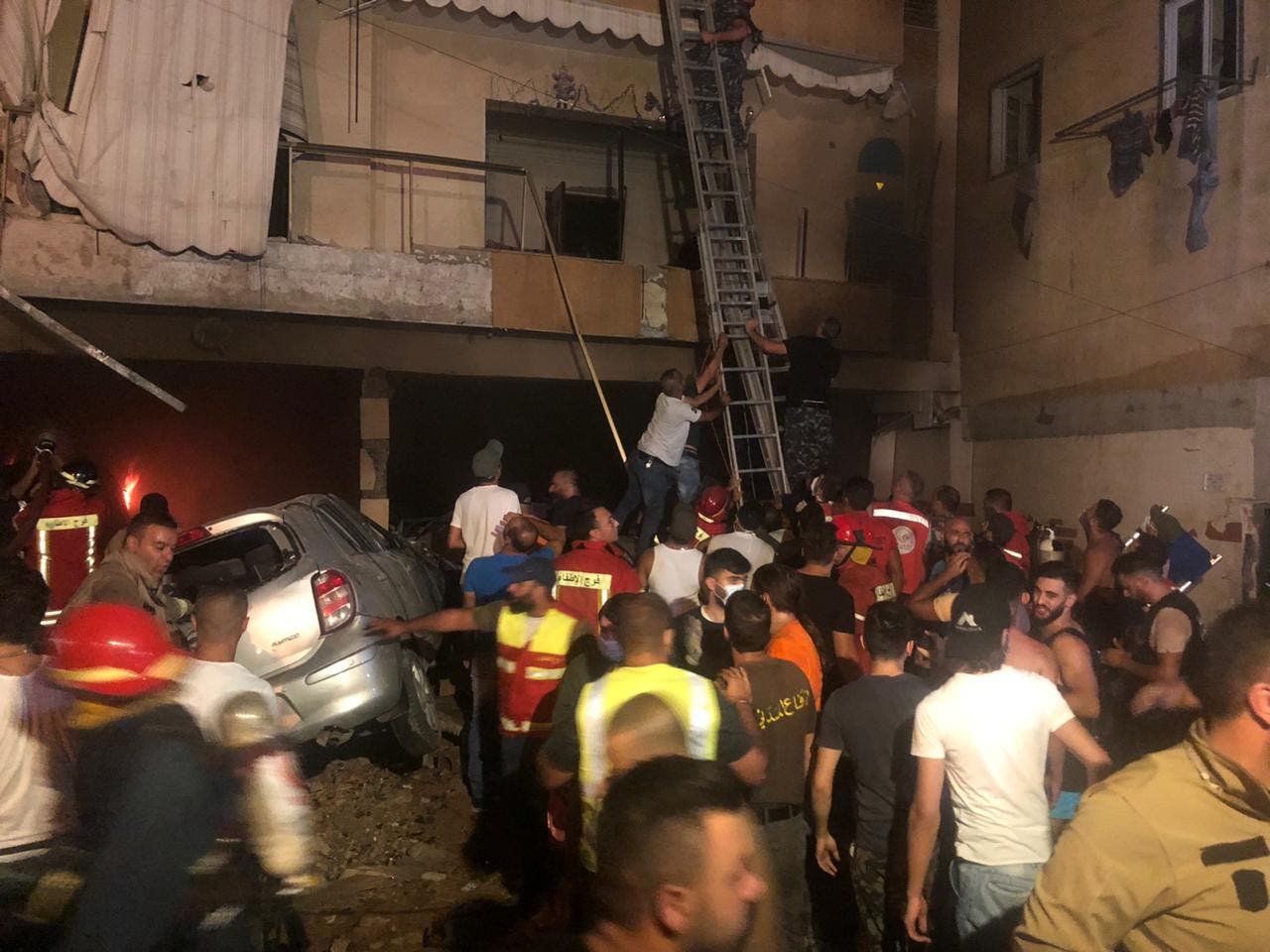 4 قتلى و20 جريحًا في انفجار بيروت الجديد وكشف سبب الحادث