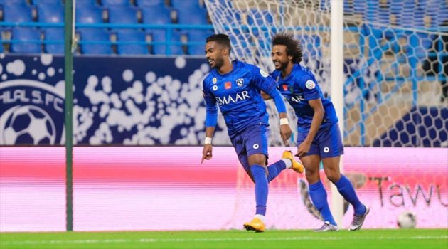 سبب تأخر انتقال نواف العابد من الهلال إلى الشباب