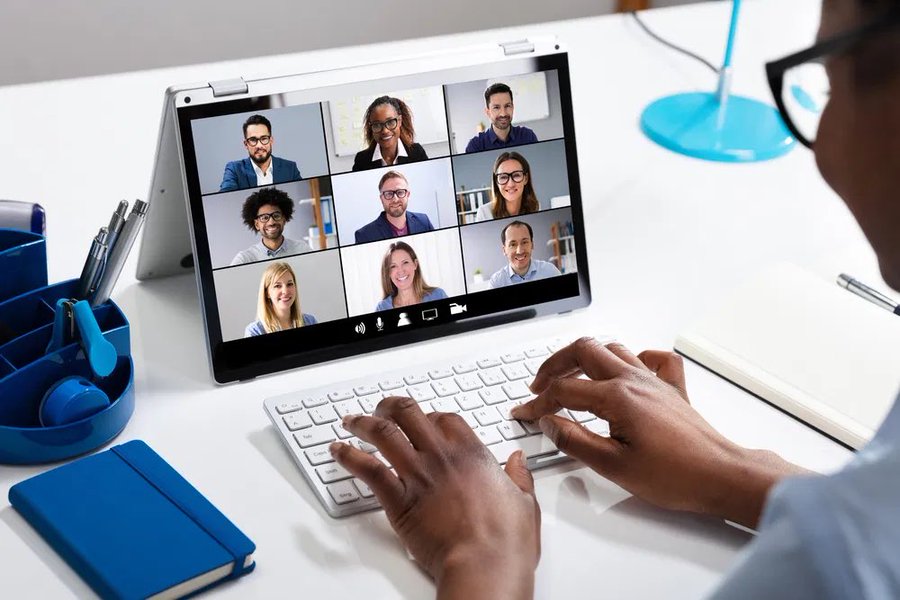 13 نصيحة لعقد اجتماعات افتراضية ناجحة أكثر كفاءة وفاعلية