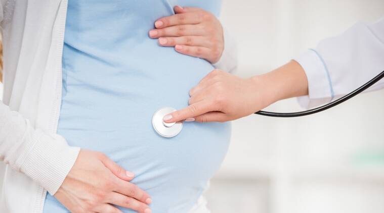 استشارية: إهمال الزوج لزوجته أثناء الحمل يؤدي إلى الولادة المبكرة