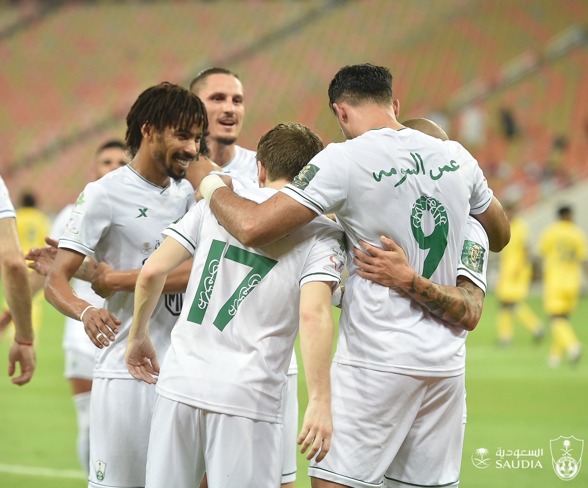 بيتروس يمنح النصر التعادل ضد الأهلي بالشوط الأول