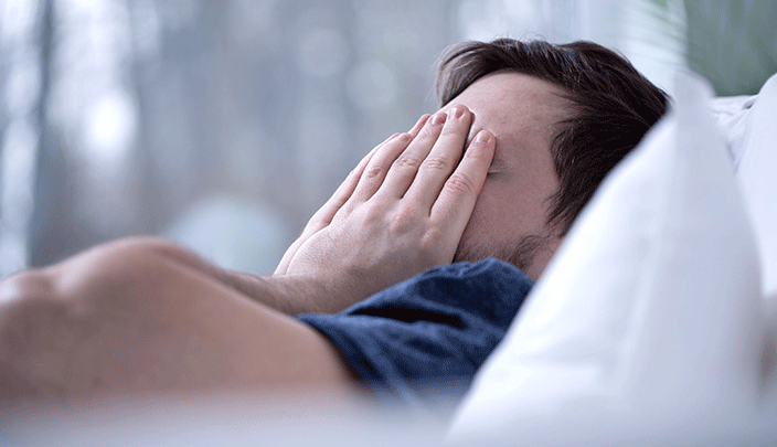 5 أعراض سلبية للنوم نهاراً والسهر ليلاً