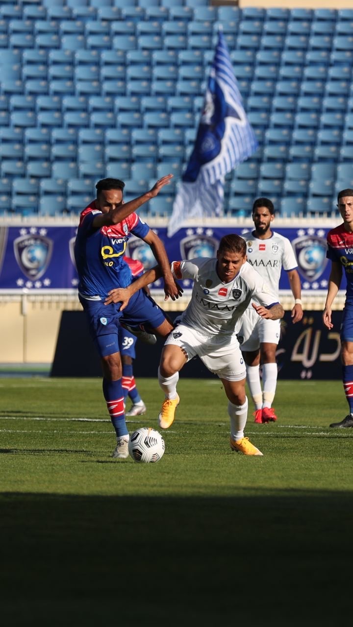 المنشطات تُراقب لاعبي الهلال وأبها في دوري محمد بن سلمان