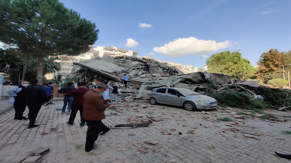 التعاون الإسلامي تعبّر عن حزنها وتعزي في ضحايا زلزال إزمير التركية