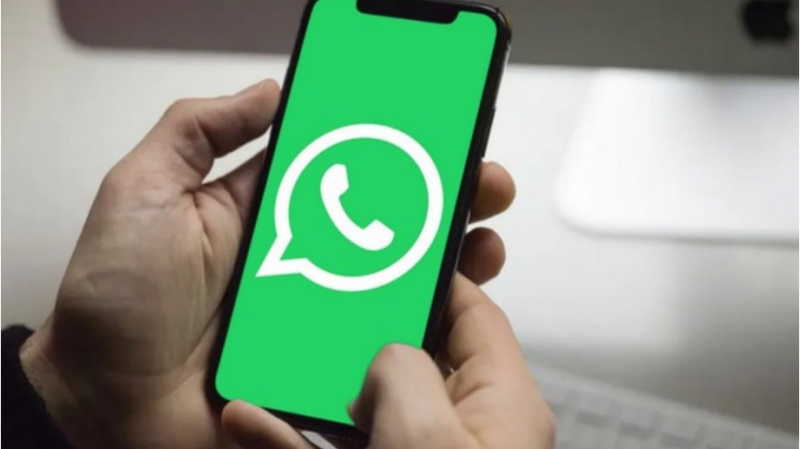 حيلة بسيطة لقراءة حالات WhatsApp دون علم الآخرين