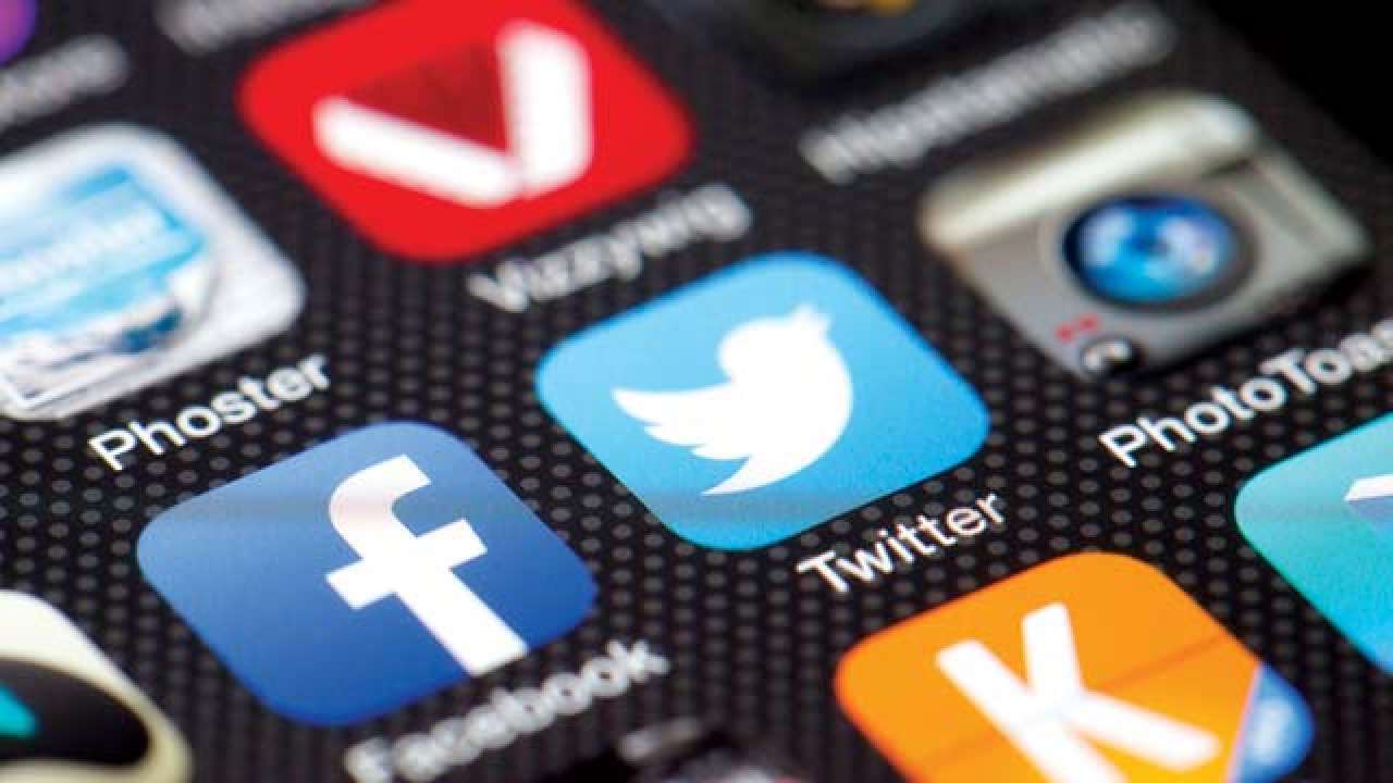 منصات التواصل الاجتماعي تحظر المحتوى المتعلق بتمني الموت لترامب 
