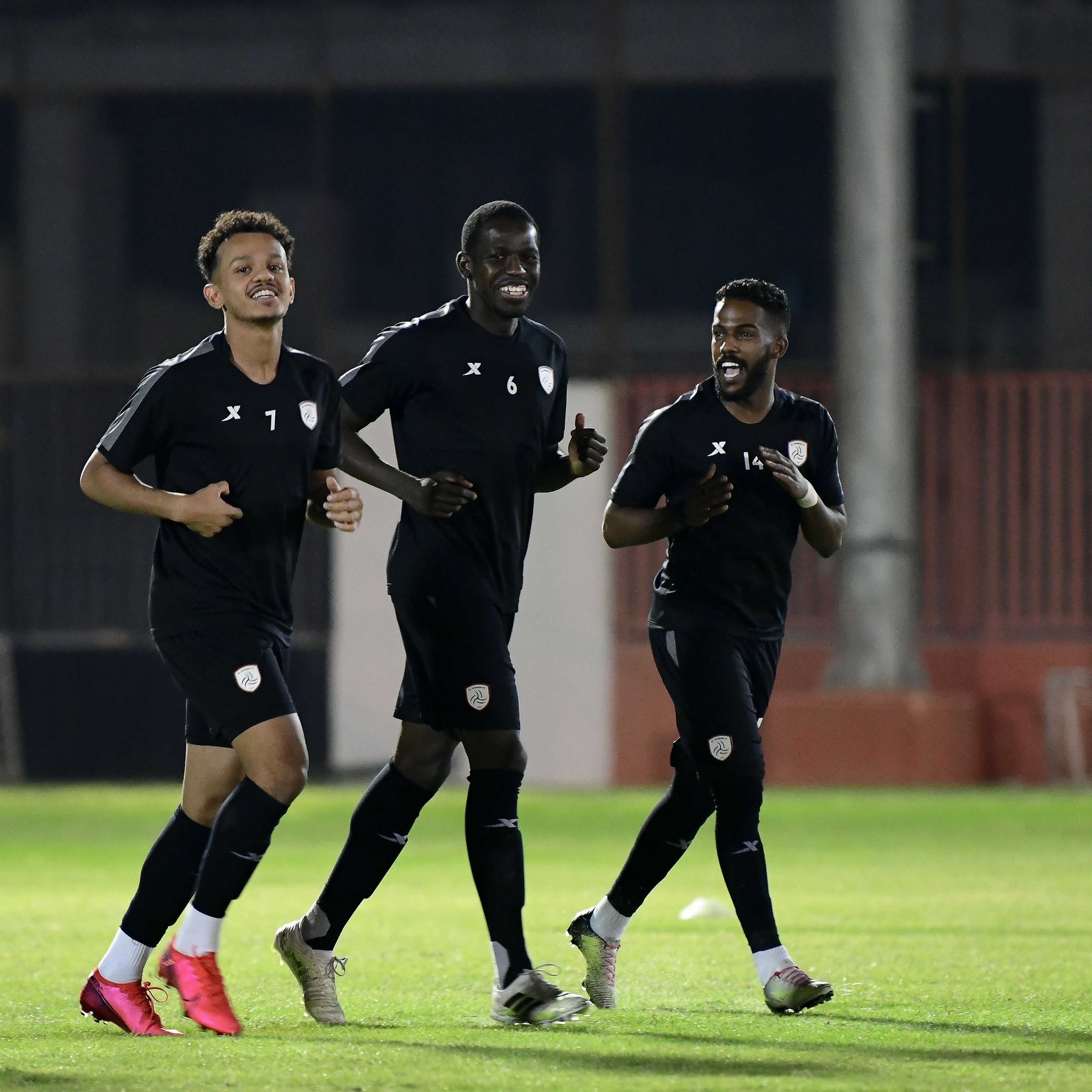 نواف العابد يُشارك في تدريبات الشباب