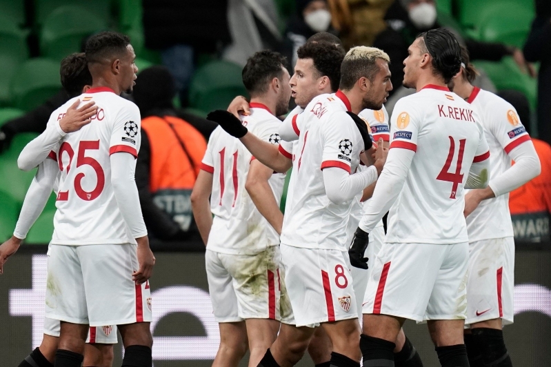 الفوز شعار مباريات الثلاثاء في دوري أبطال أوروبا 3 إشبيلية