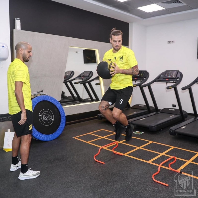 استبعاد الأحمدي.. تعرف على أجانب الاتحاد بالبطولة العربية 2 بريجوفيتش وكريم الأحمدي