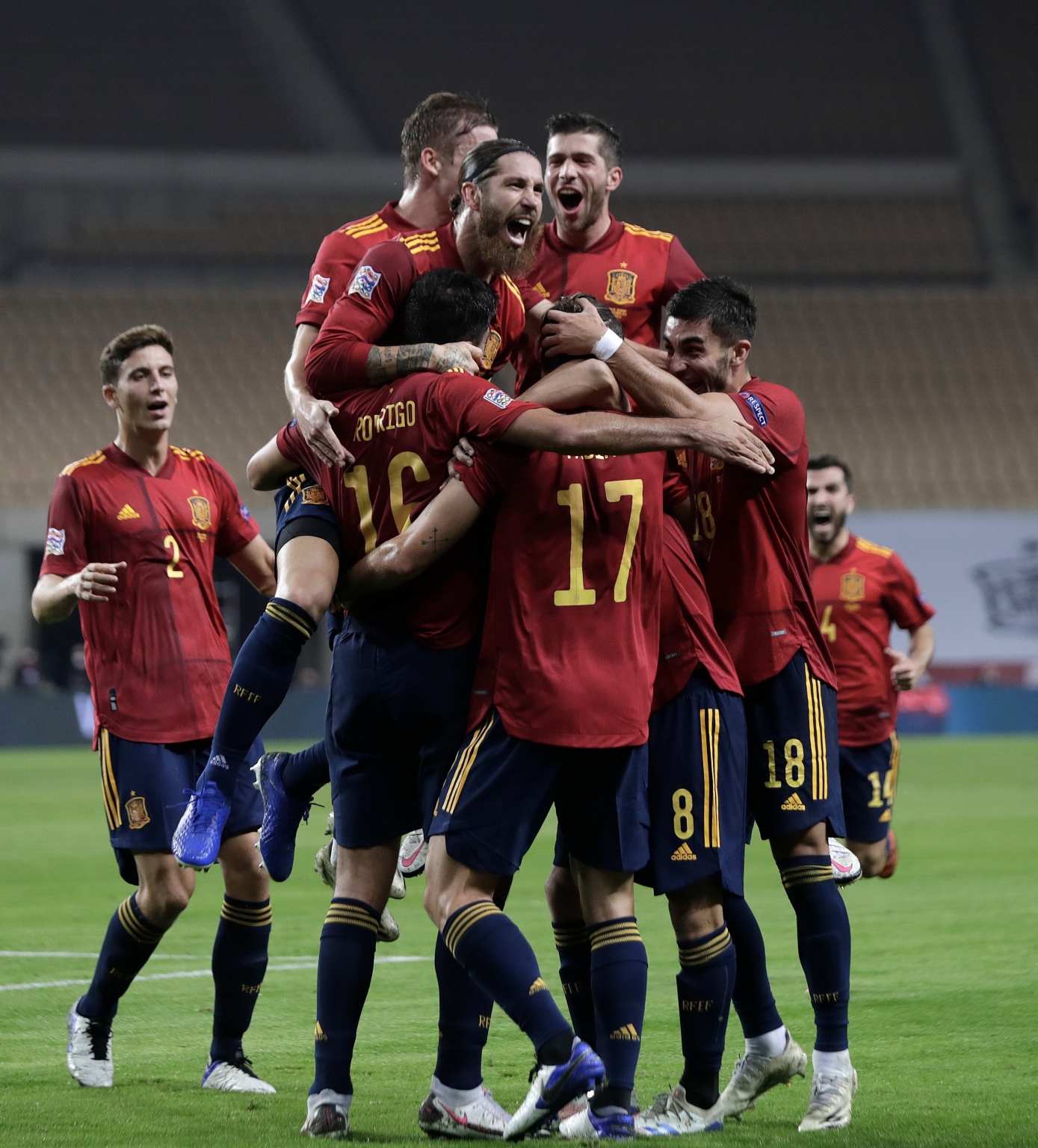 نوير يكشف سبب سداسية منتخب إسبانيا | صحيفة المواطن الإلكترونية