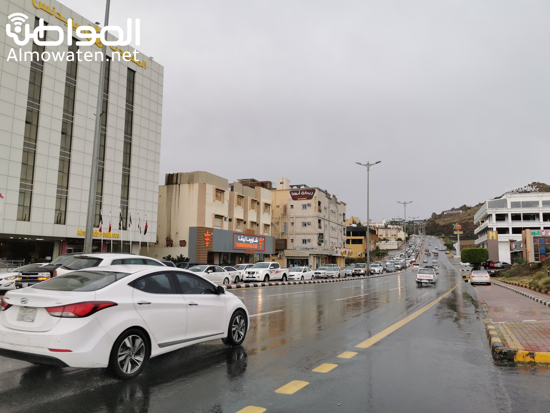 مدني عسير يحذر من الأمطار وجريان السيول وتساقط البرد