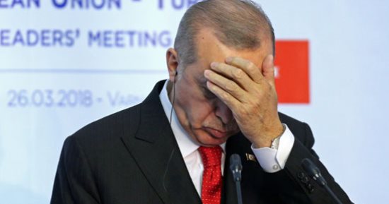 صفعة جديدة تزيد من معاناة الليرة والاقتصاد التركي