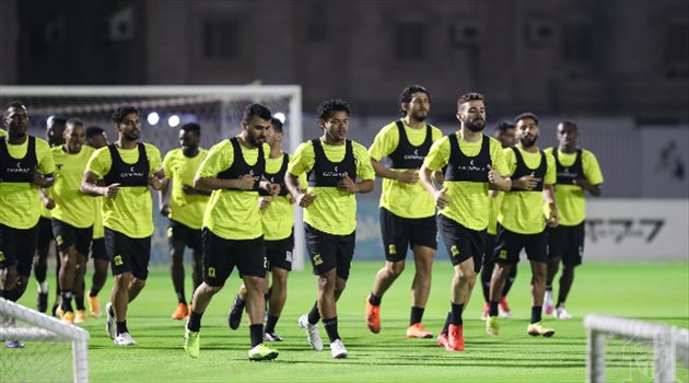 موعد عودة الثلاثي الدولي للمشاركة بـ تدريبات الاتحاد