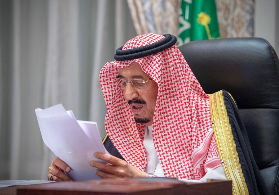 الملك سلمان: المملكة حرصت منذ تأسيس أوبك على استقرار أسواق النفط