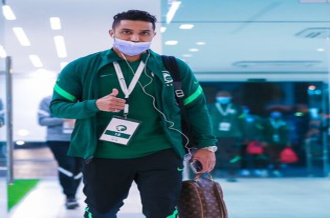 لقطات من وصول لاعبي المنتخب السعودي إلى ملعب الملز