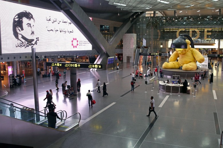أسترالية تروي تفاصيل المشاهد المهينة بمطار الدوحة