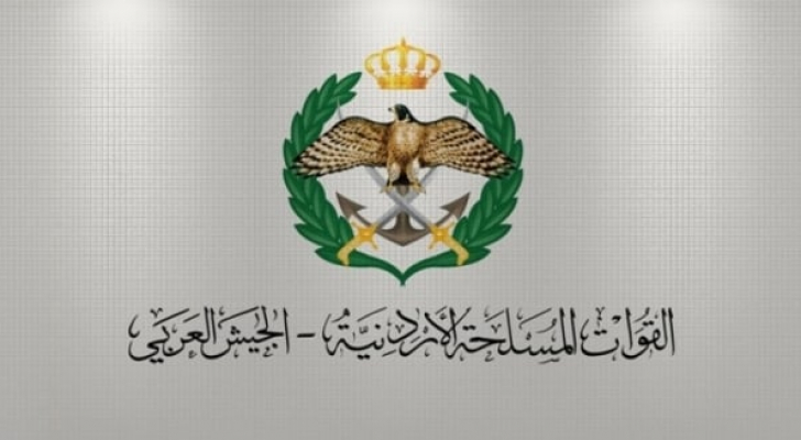 وفاتان و3 إصابات في حادث انزلاق آلية عسكرية في الأردن