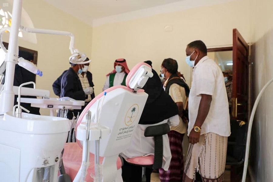 السعودية تنهي معاناة 18 ألف يمني في جزيرة سقطرى