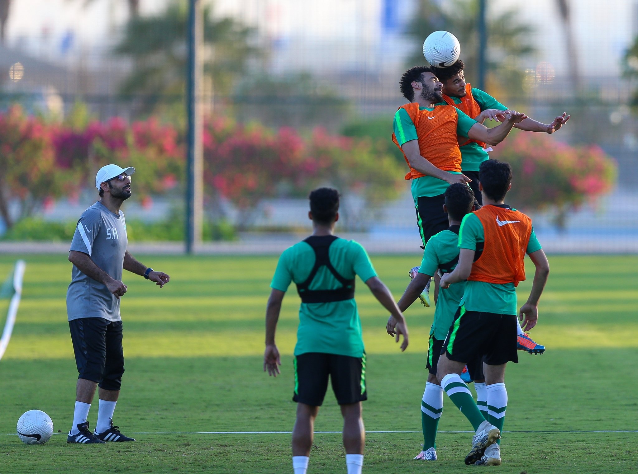 المنتخب السعودي يُنهي استعداداته لودية جنوب إفريقيا