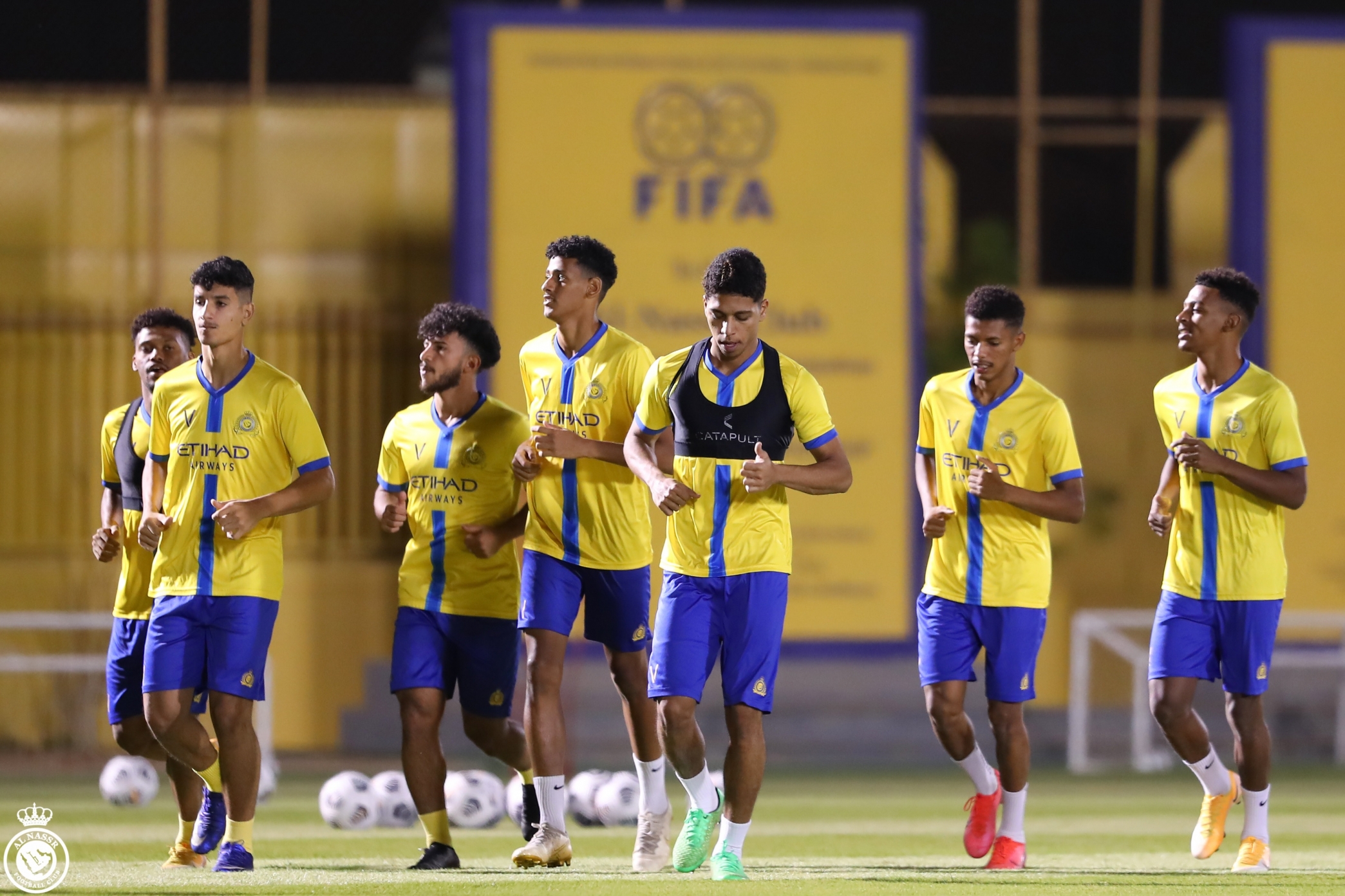 النصر يستعين بـ6 لاعبين شباب